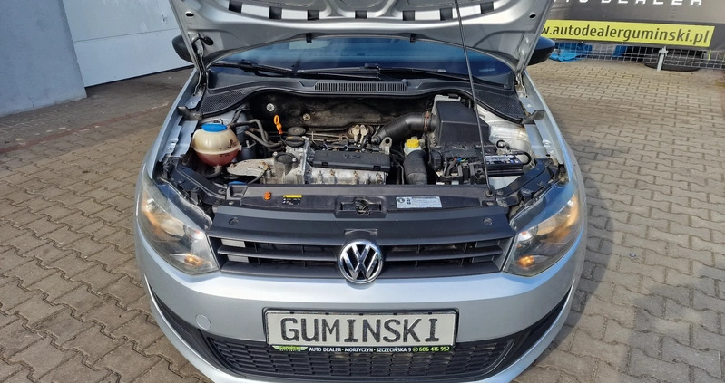 Volkswagen Polo cena 25999 przebieg: 175000, rok produkcji 2013 z Zambrów małe 326